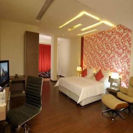 Hotel Cag Finestay Coimbatore Buitenkant foto